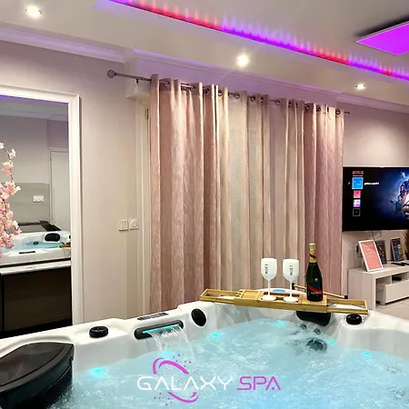 Galaxy - Venus Jacuzzi Et Sauna Privatif Apartment